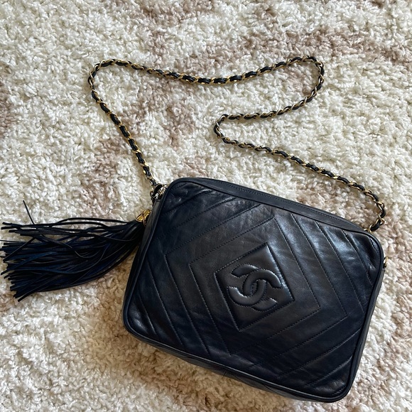 CHANEL Handbags - Authentic Vintage CHANEL Quilted Fringe CC